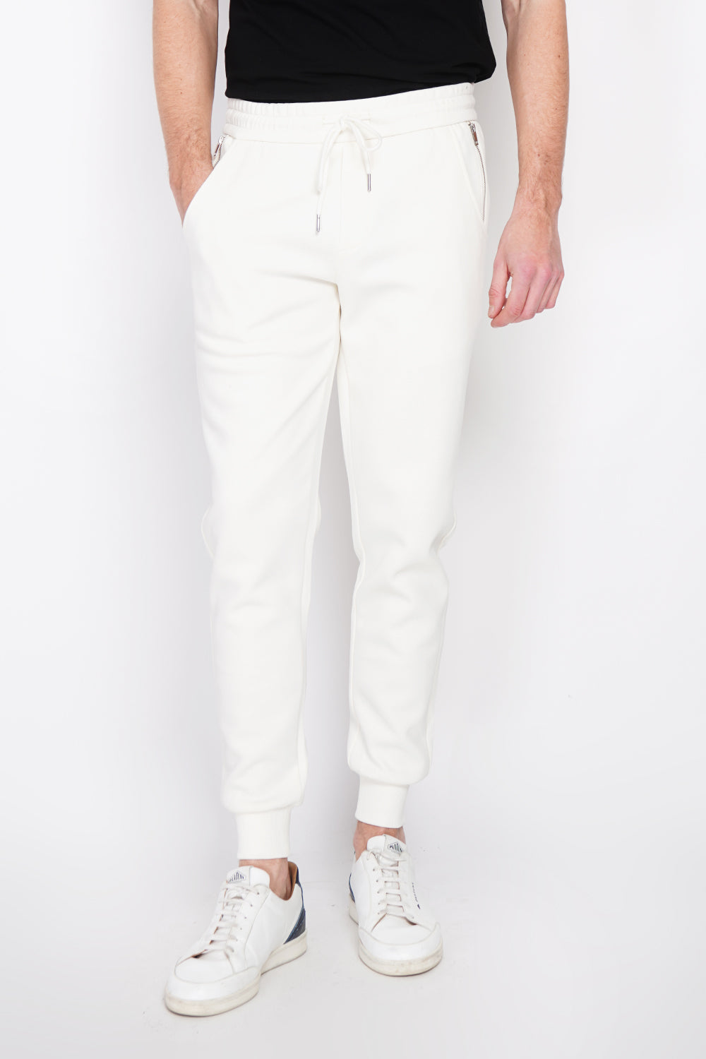 Pantalon de jogging ajusté poche zippée – Blanc cassé – William de Faye