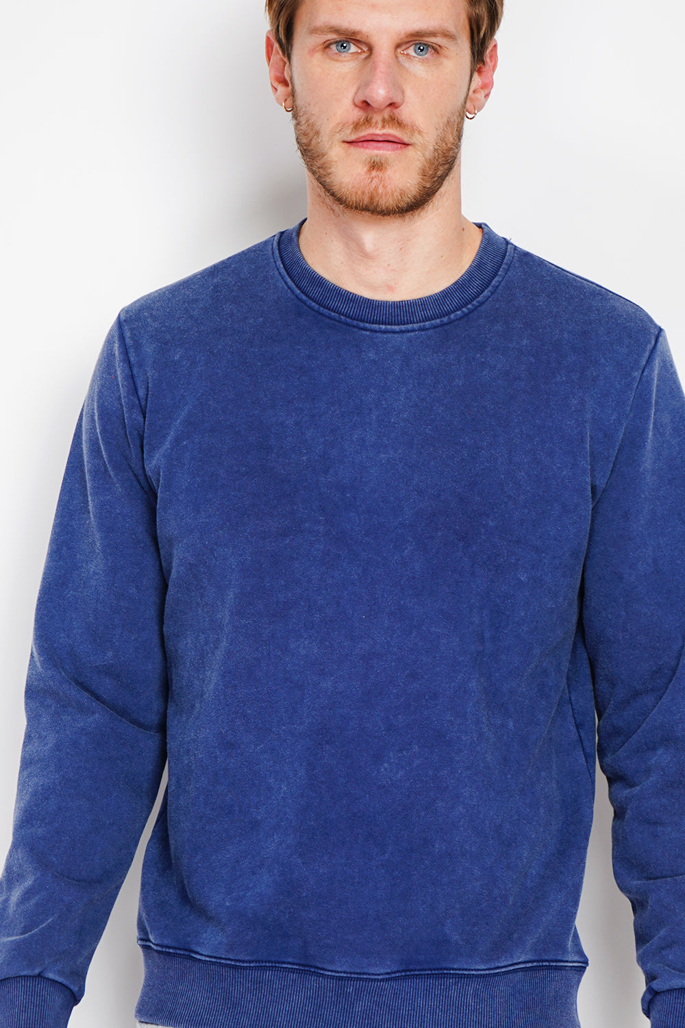 Sweat col rond effet délavé – Bleu marine – William de Faye