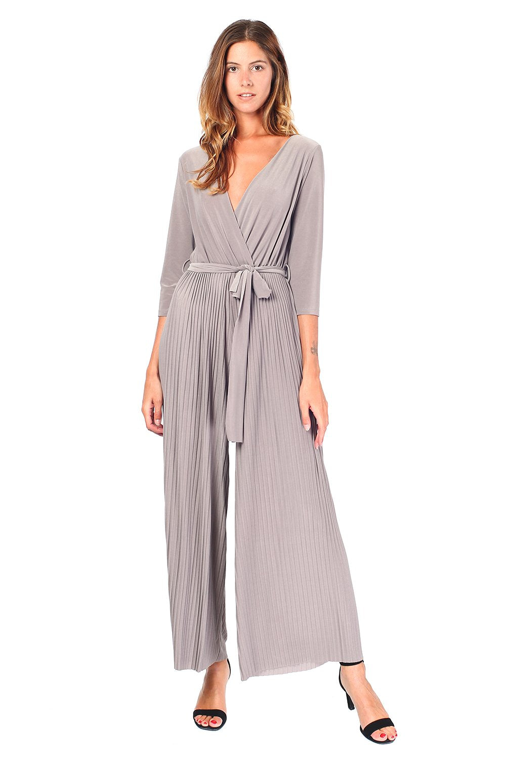 FAKE HEART-CACHE V-NECK JUMPSUIT WITH BACK OPENING