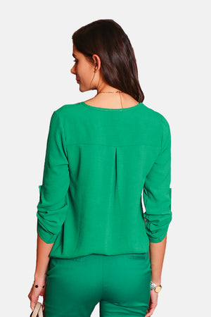 Zipped V neckline shirt with 3/4 sleeves