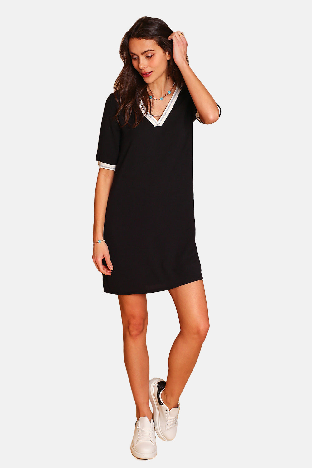 Fancy bicolor V-cross dress with 3/4 sleeves
