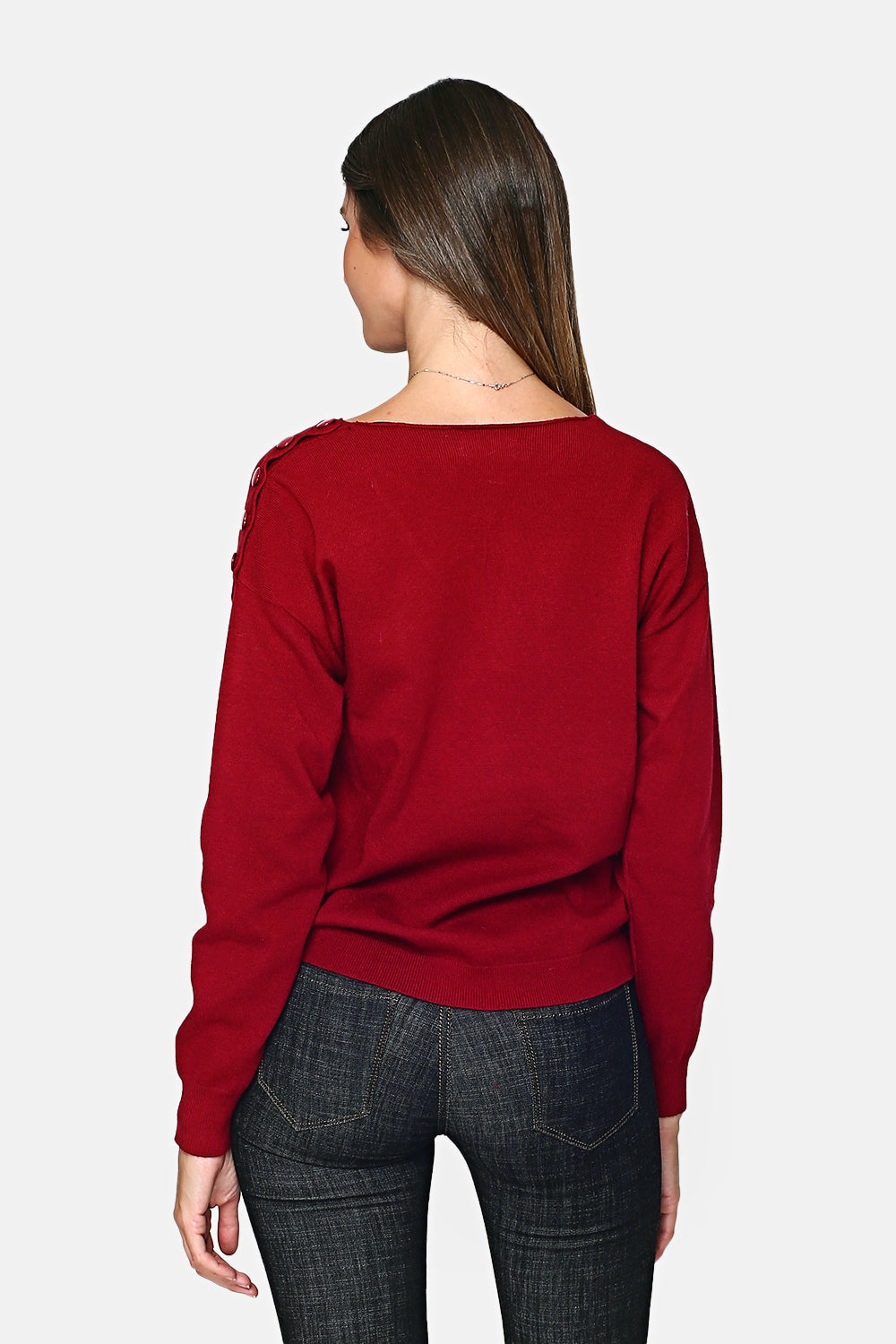 V-neck sweater closed by a shoulder button placket with long sleeves
