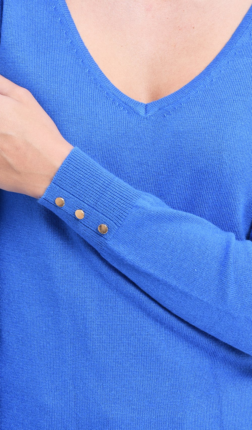 V-NECK BASIC SWEATER WITH BUTTONS ON SLEEVES