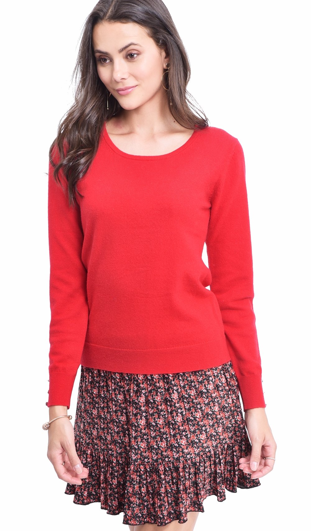 ROUND COLLAR BASIC SWEATER WITH BUTTONS ON SLEEVES