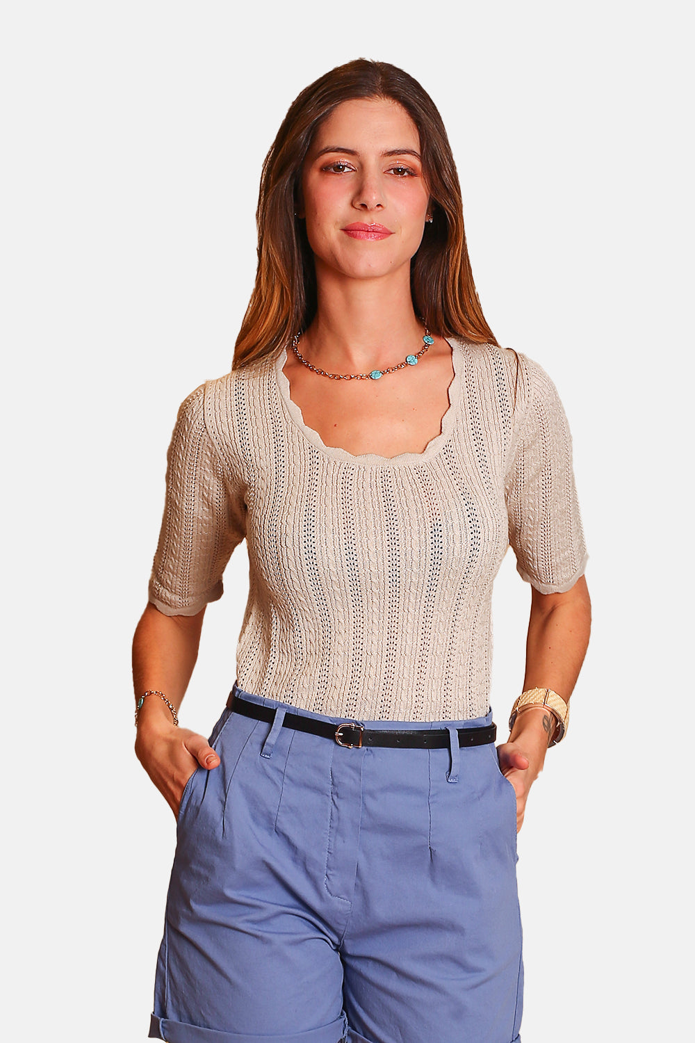Short-sleeved square-neck sweater with scalloped finishes