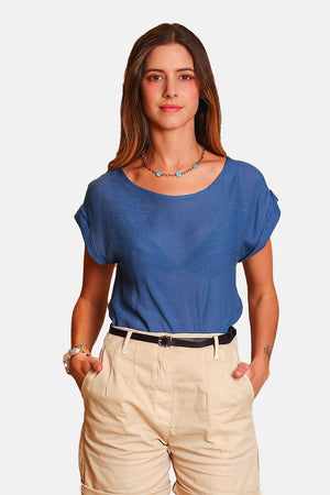 Round neck top with short sleeves