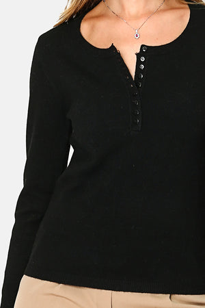 LARGE ROUND COLLAR SWEATER WITH TONE ON TONE BUTTONS