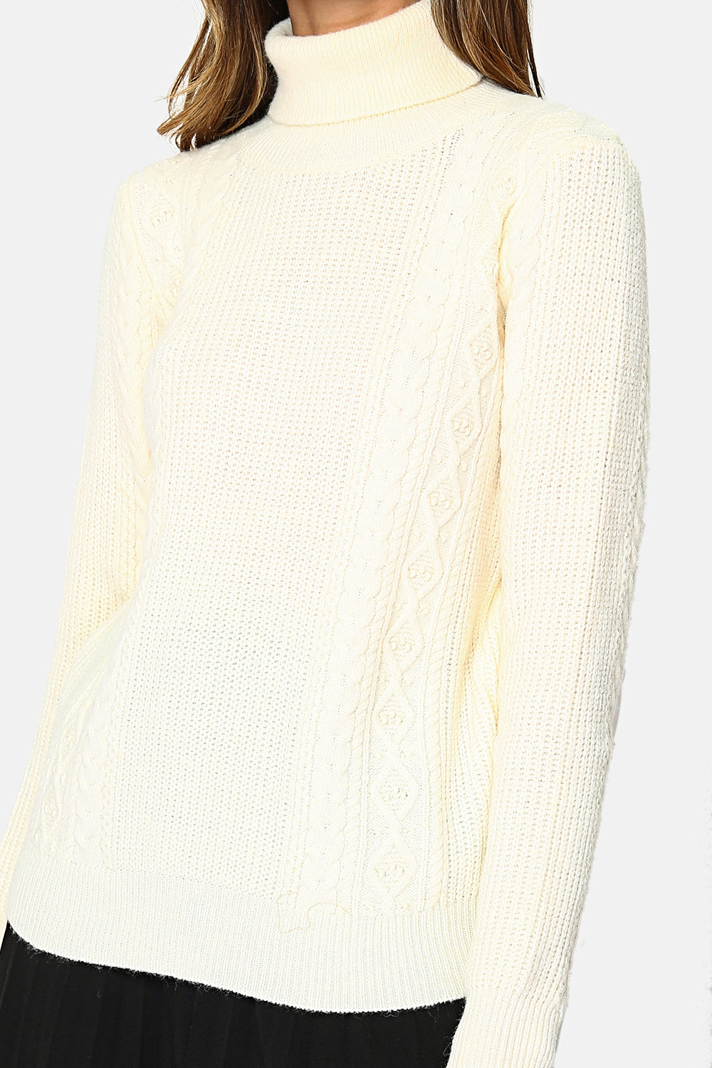 HEAVY KNIT TURTLENECK SWEATER